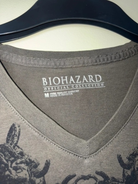 męska koszulka t-shirt resident evil biohazard U.S.S capcom merchandise M ciemno szary v neck